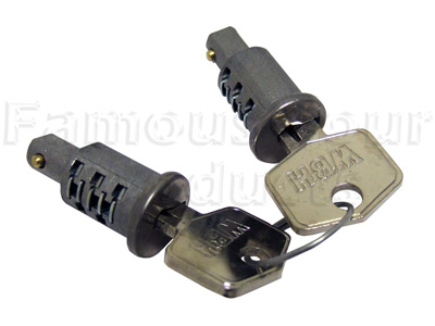 FF005874 - Lock Barrels with 2 Keys - Land Rover Series IIA/III