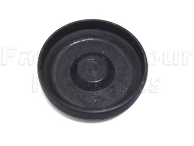 Rear Camshaft Oil Seal - Land Rover Discovery Series II (L318) - Td5 Diesel Engine