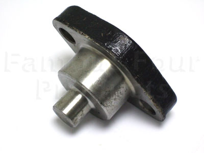 Upper Swivel Pin - Land Rover Discovery 1989-94 - Propshafts & Axles