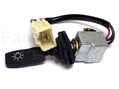 FF000959 - Switch - Master Light On/Off - Land Rover 90/110 & Defender