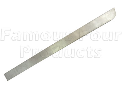 FF001097 - 90/110 Front Sill - Land Rover 90/110 & Defender