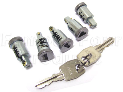 FF001125 - Lock Barrel & Key Set - Land Rover 90/110 & Defender