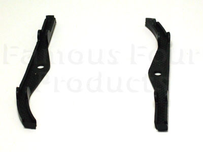 FF001291 - Valley Gasket End Seals - Classic Range Rover 1986-95 Models