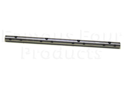 Rocker Shaft - Land Rover Series IIA/III - 3.5 V8 Carb. Engine