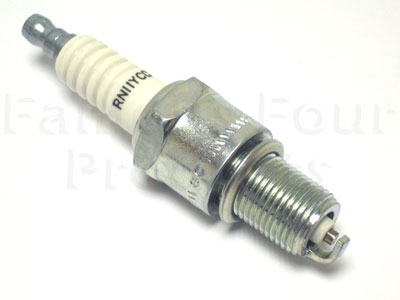 Spark Plug - Range Rover Second Generation 1995-2002 Models (P38A) - 4.6 V8 EFi Engine