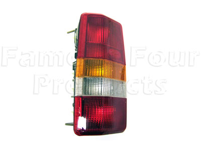 FF001358 - Rear Upper Body Lamp with Indicator - Land Rover Discovery 1994-98