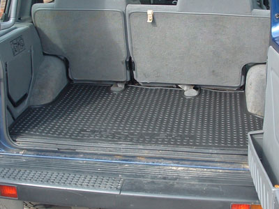 FF001559 - Loadspace Rubber Mat - Land Rover Discovery 1989-94