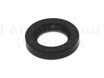 Swivel Housing Driveshaft Oil Seal - Land Rover 90/110 & Defender (L316) - Front Axle