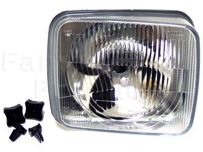 FF001696 - Right Hand Headlamp - Land Rover Discovery 1989-94