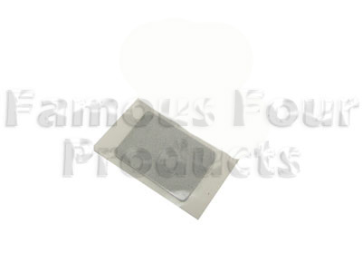 FF001747 - Rear View Mirror Adhesive Pad - Land Rover Discovery 1994-98