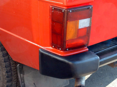 FF002029 - Bumper End Cap - Rear - Classic Range Rover 1986-95 Models