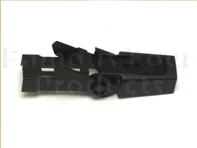 Wiper Blade to Arm Retaining Cup - Range Rover 2010-12 Models (L322) - General Service Parts