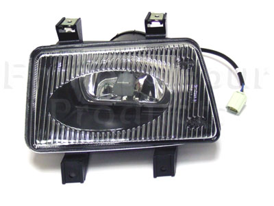 Front Spoiler Fog Lamp - Range Rover Second Generation 1995-2002 Models (P38A) - Electrical