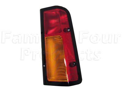 FF003526 - Rear Body Lamp - Land Rover Discovery Series II