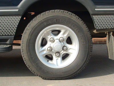 Deep Dish Alloy Wheel - Pattern Part - Land Rover Discovery 1995-98 Models - Tyres, Wheels and Wheel Nuts