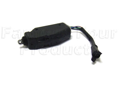 FF003840 - Central Locking Actuator - Door (Master) - 5-pin Plug - Classic Range Rover 1986-95 Models