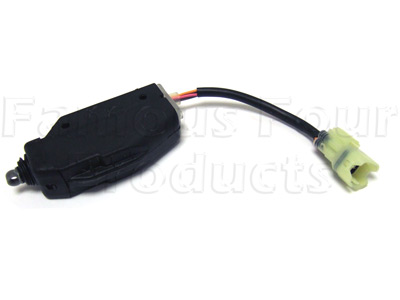 Central Locking Actuator - Door (Master) - 5-pin Plug - Range Rover Classic 1986-95 Models - Electrical