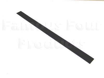 FF004270 - Rubber - Between Window Glass and Metal Lift Channel - Land Rover Discovery 1989-94