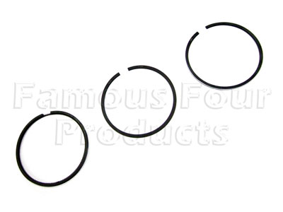 Piston Ring Set - Land Rover 90/110 & Defender (L316) - 2.5 NA Diesel Engine