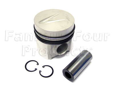 Piston & Ring Assembly - Land Rover 90/110 & Defender (L316) - 2.5 NA Diesel Engine