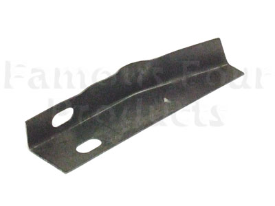 Front Wing Fixing Angle - Classic Range Rover 1970-85 Models - Body