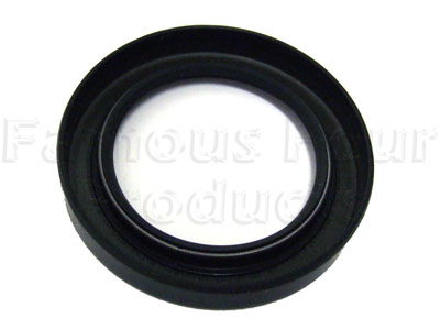 FF004826 - Oil Seal for front halfshaft (inside front axle case) - Land Rover Series IIA/III