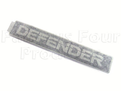 Land Rover Oval Grille Badge – Cast Aluminum, Powdercoated, For Series / Defender 4WD Station Wagon