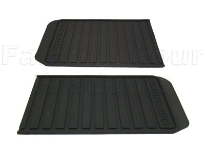 FF005187 - 110 Second Row Rubber Floor Mat  - Land Rover 90/110 & Defender