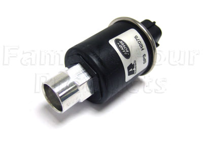 Switch - Tri Pressure Control - Range Rover Second Generation 1995-2002 Models (P38A) - Cooling & Heating