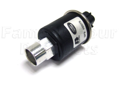 FF005347 - Switch - Tri Pressure Control - Range Rover Second Generation 1995-2002 Models