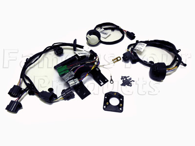 12N/12S 7 Pin type Electrics Kit - Range Rover Sport 2010-2013 Models (L320) - Towing