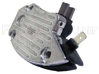 Regulator and Brush Box Assembly - Alternator - Classic Range Rover 1986-95 Models - 3.9 V8 EFi Engine