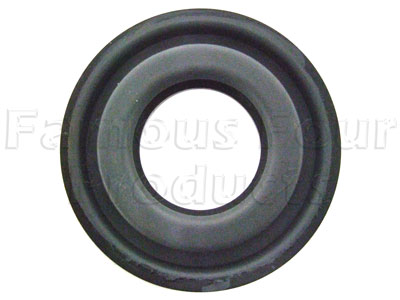 Oil Seal - Transmission Output to Front Driveshaft - Land Rover Freelander (L314) - Clutch & Gearbox