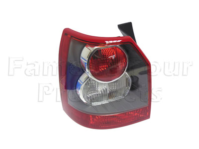 FF007025 - Rear Light Assembly - Land Rover Freelander 2