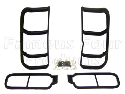 FF007094 - Rear Upper and Lower Lamp Guards - Land Rover Discovery Series II