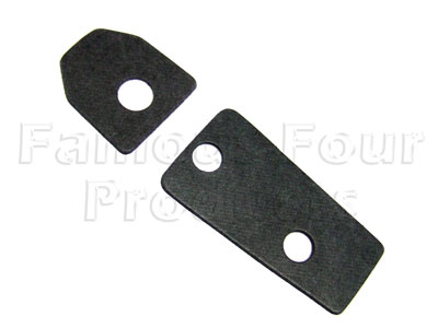 FF007297 - Gasket Kit - Windscreen Hinge - Land Rover 90/110 & Defender