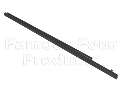 Door Weatherstrip Outer Waist Seal - Land Rover Discovery 4 - Body
