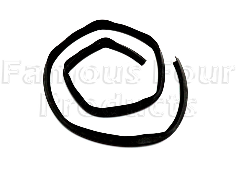 Top Tailgate Bottom Rubber Seal - Classic Range Rover 1970-85 Models - Body