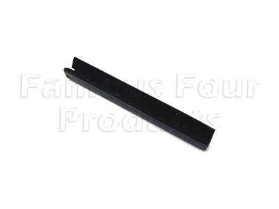 Rear Side Door Fixed Quarter Window Channel - Top Horizontal - Land Rover 90/110 and Defender - Body Fittings