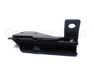 FF007946 - Door Check Strap Slider Channel - Land Rover 90/110 & Defender