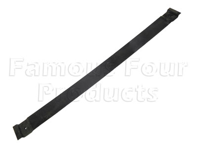 FF007997 - Rear Floor Support Crossmember - Land Rover Discovery 1994-98