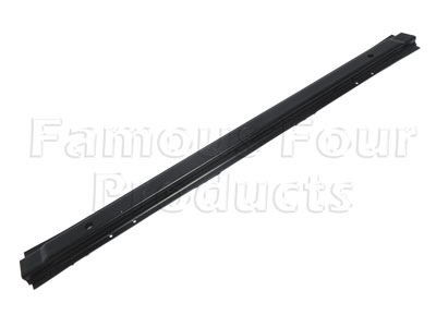 FF007998 - Rear Floor Support Crossmember - Land Rover Discovery 1989-94