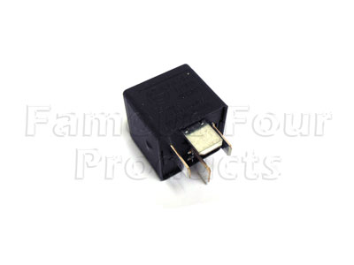 FF008203 - Relay - Range Rover Third Generation up to 2009 MY