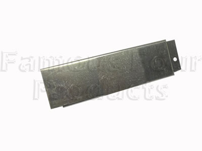 FF008476 - 110 Rear Sill - Land Rover 90/110 & Defender