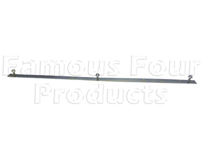 FF008751 - Rear Upper Quarter Panel Fixing Plate with Studs - Classic Range Rover 1986-95 Models