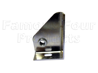 Bracket - Lower Front Seat Belt Mount - Land Rover 90/110 & Defender (L316) - Body Fittings