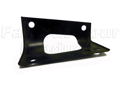 FF008946 - Bracket - Front Outer Wing to Bulkhead Mounting - Classic Range Rover 1986-95 Models