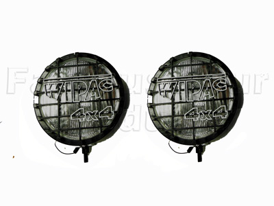 FF009209 - Driving Lamps with Bulbs - Land Rover Series IIA/III