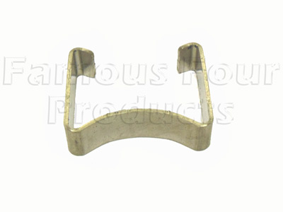 Clip - Rear Wheel Knuckle - Land Rover Discovery 3 (L319) - Suspension & Steering