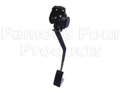 Potentiometer with Accelerator Pedal - Land Rover Discovery Series II (L318) - Td5 Diesel Engine